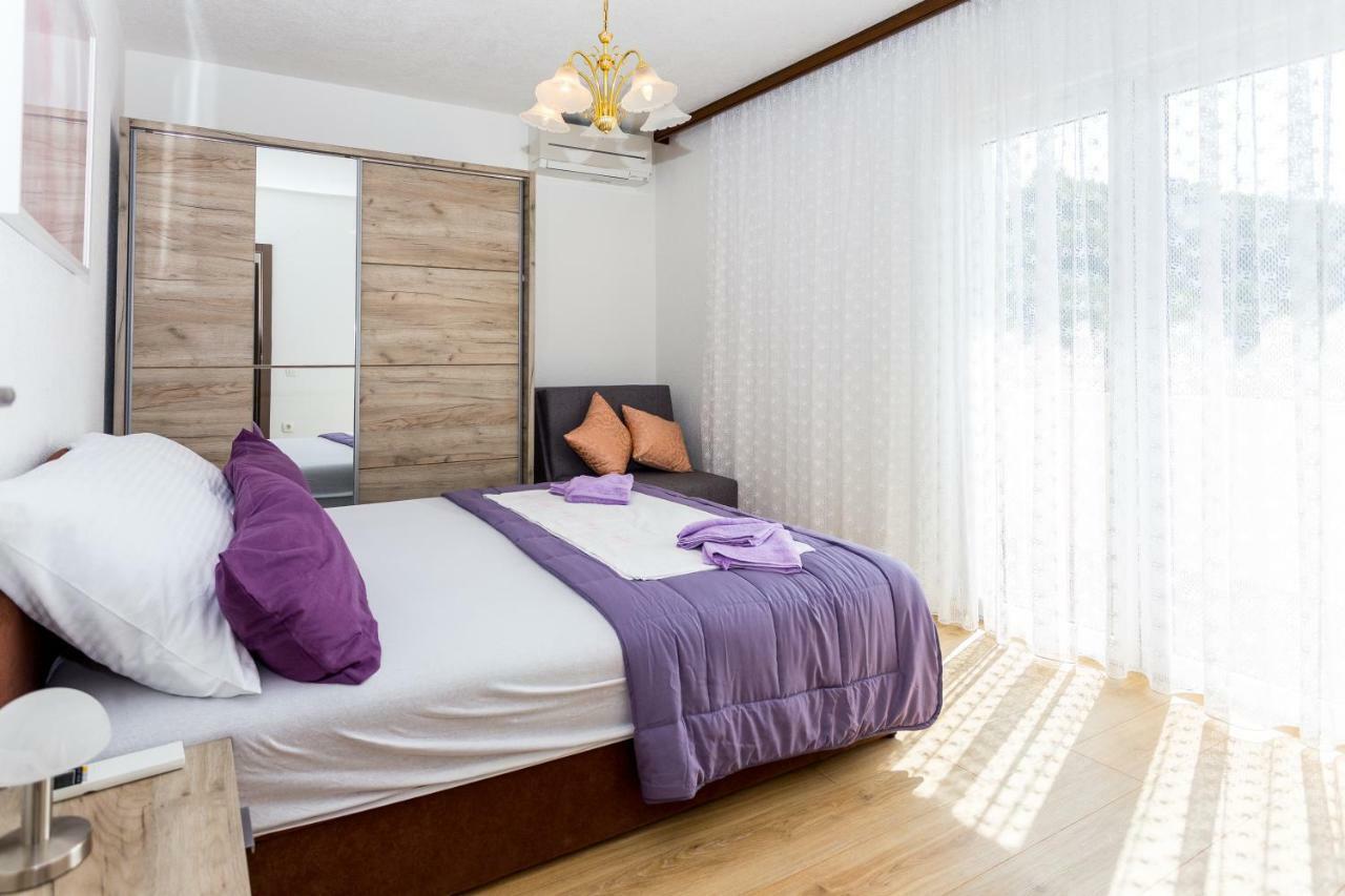 Apartments Iva Brstilo オミシュ エクステリア 写真